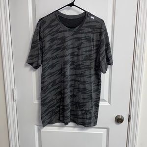 Men’s Lululemon Metal Tech Top